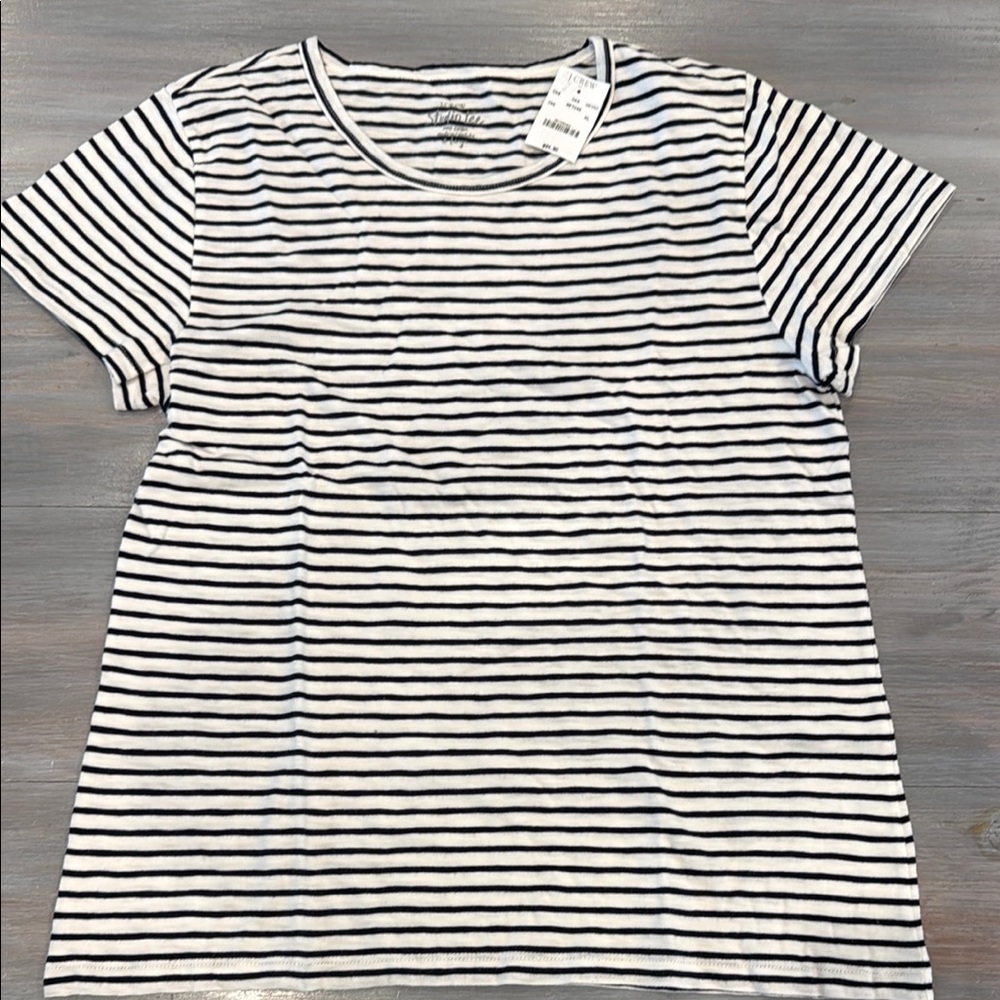 Striped Crewneck Short Sleeve Top - White & Navy